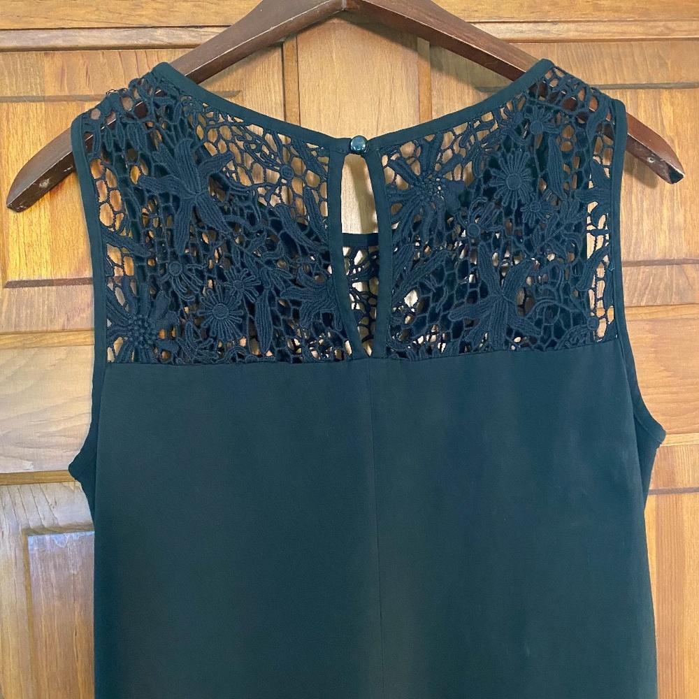 Classiques Entier Lace Yoke A-Line Shift Dress 2 - Picture 10 of 11